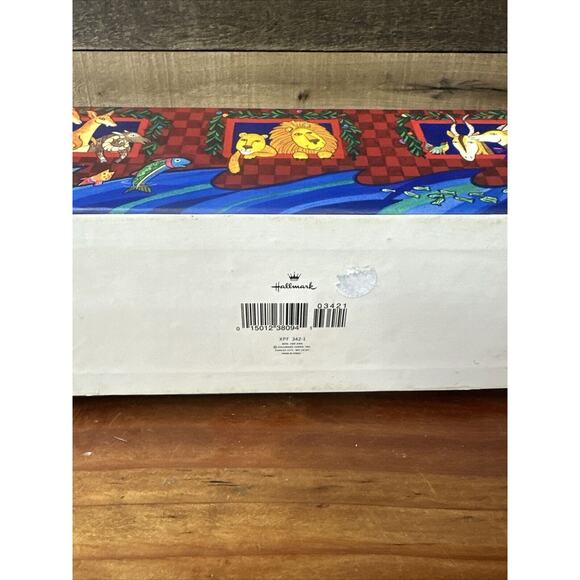 Vintage Hallmark Christmas Card Holder Gift Box Noah's Ark Lid 13.25” Long - Picture 6 of 6